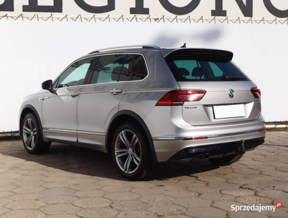 VW Tiguan 20 TSI wielofunkcyjna kierownica