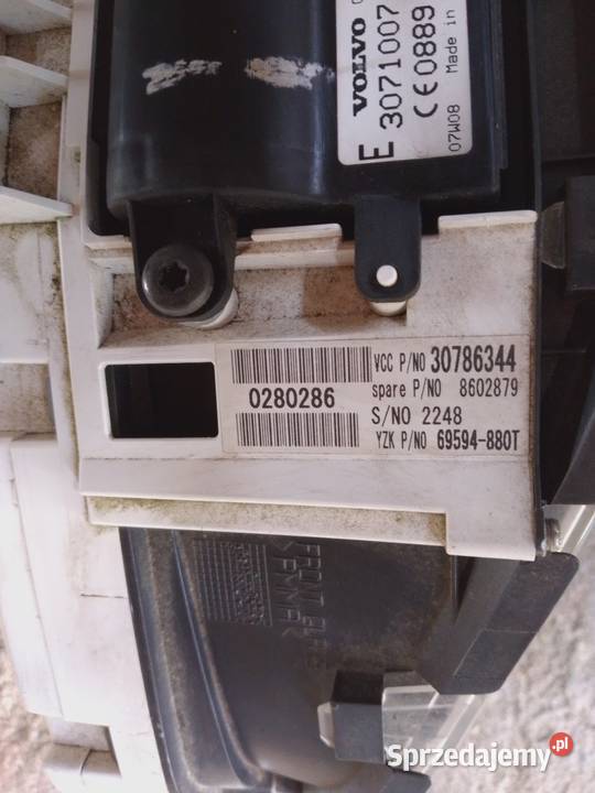 LICZNIK VOLVO V50 30786344 osobowe Ciarka sprzedam