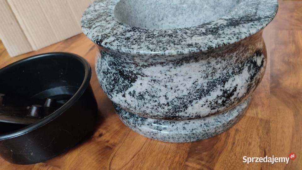 misa granitowa nagrobna donica na cmentarz Zawiercie sprzedam