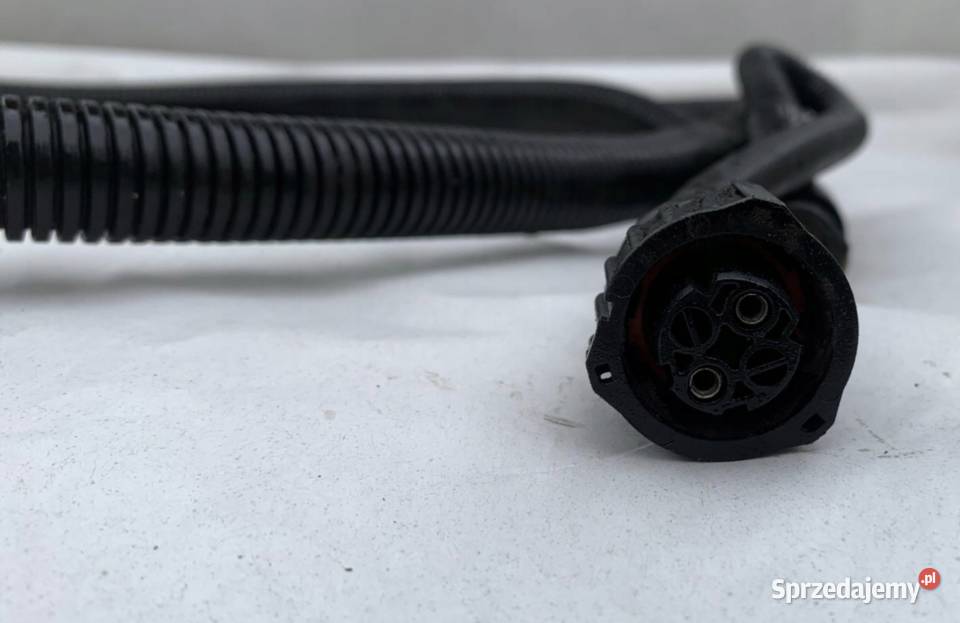 PRZEWÓD ADBLUE CZARNY VOLVO FH PREMIUM DXI EURO ciężarowe Zawichost