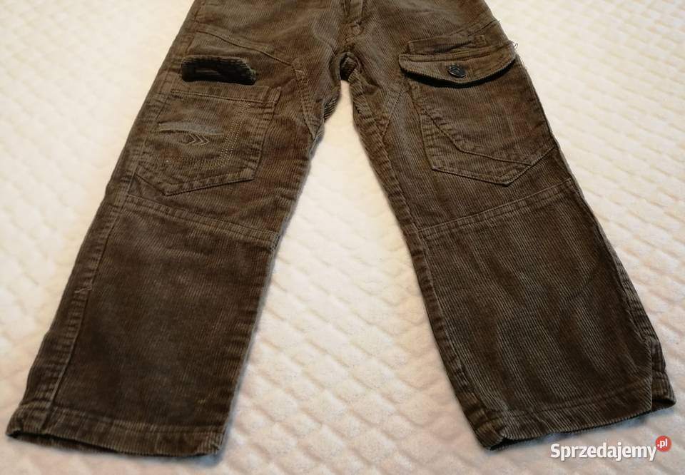 Spodnie sztruksowe brązowe prążki 128 Odzież Spodnie Czeladź sprzedam