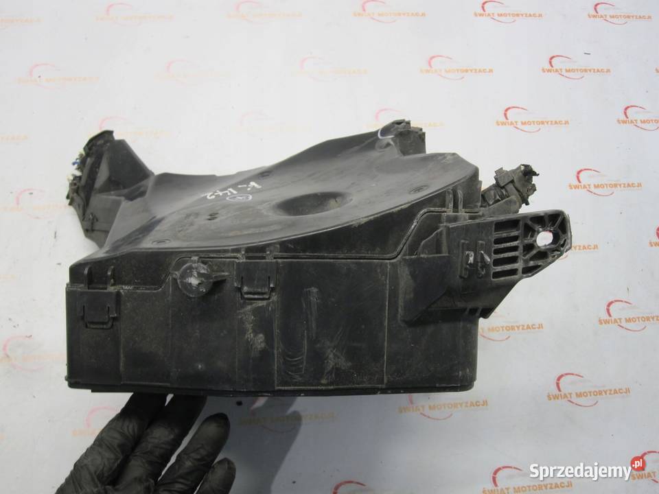 TOYOTA AVENSIS T27 III 10r skrzynka osobowe Kielce