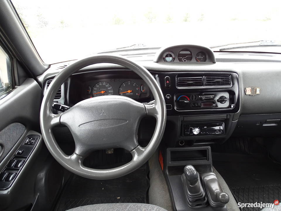 Mitsubishi L200 25 TDI lakier metallic Mircze sprzedam