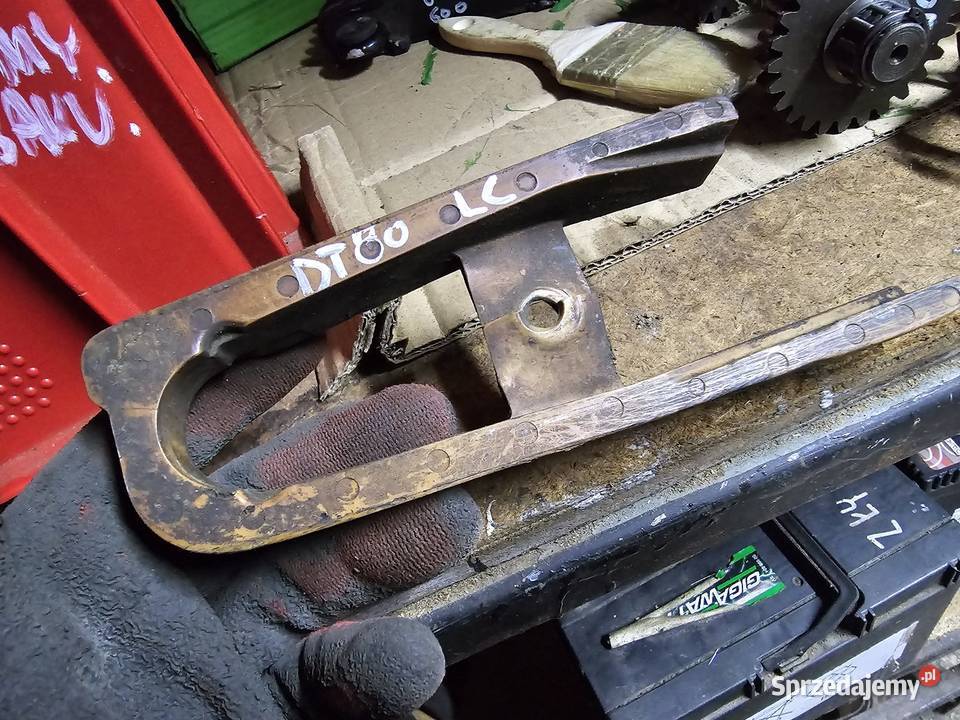 Yamaha DT 80 lc2 ślizg łańcucha wahacza DT80 Jelenia Góra
