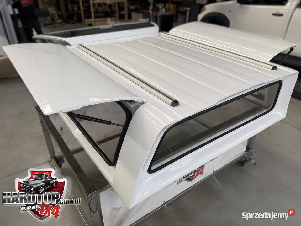 Zabudowa paki Hardtop PickUp Nissan Navara NP300 osobowe warmińsko-mazurskie Pasłęk