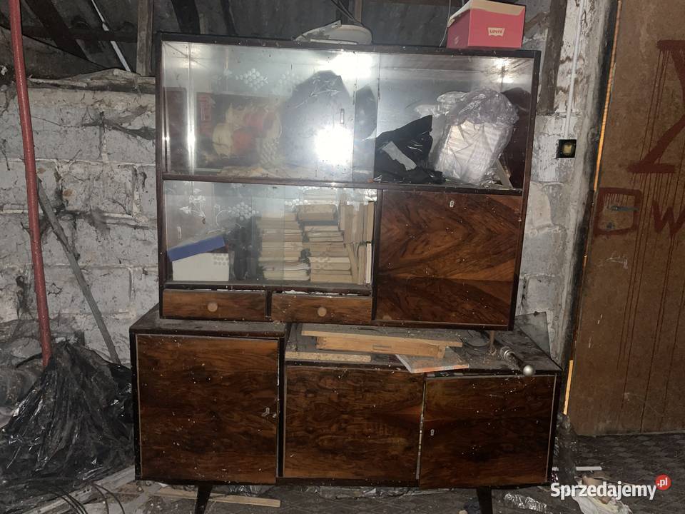 Kredens małopolskie Niegoszowice sprzedam