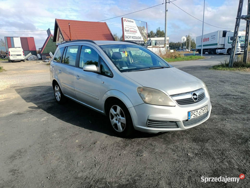 Opel Zafira Opel Zafira 19CDTI 120 06r 7os B 374731km małopolskie Tarnów