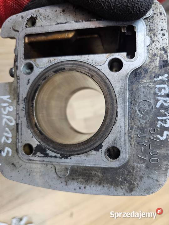 Yamaha YBR 125 cylinder tłok tuleja YBR125 Jelenia Góra