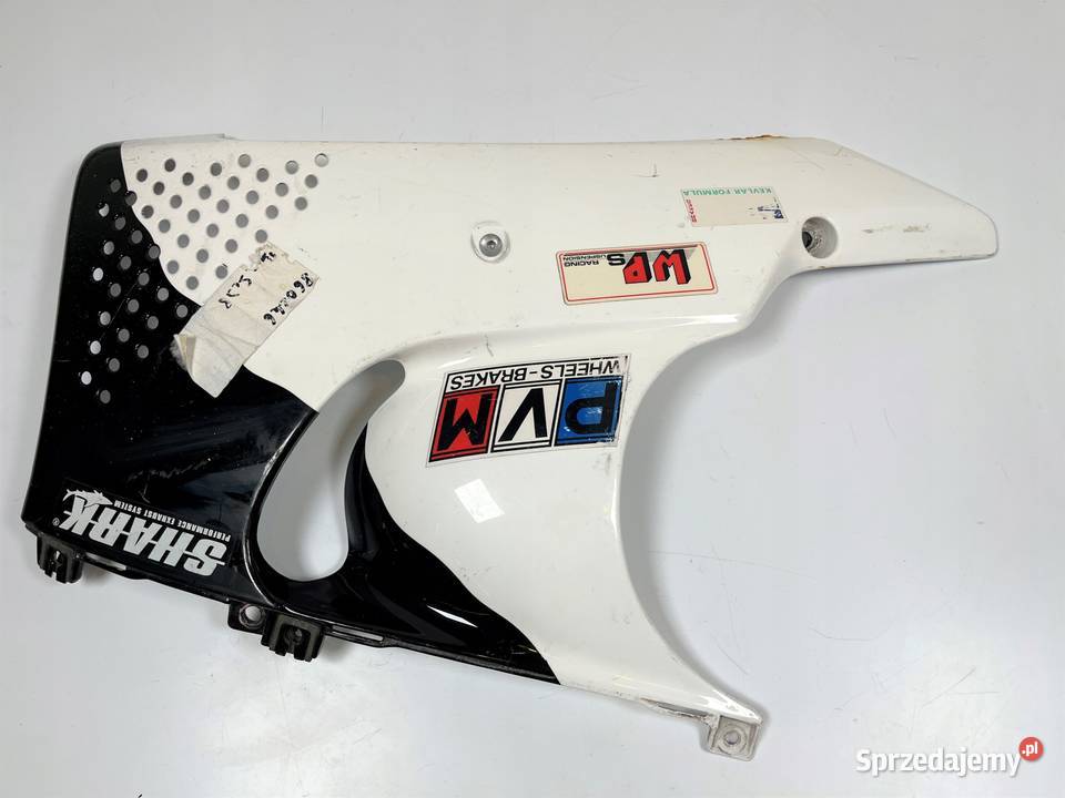 HONDA CBR 900 RR SC28 92 Owiewka dolna Bok Pług wielkopolskie Łobżenica
