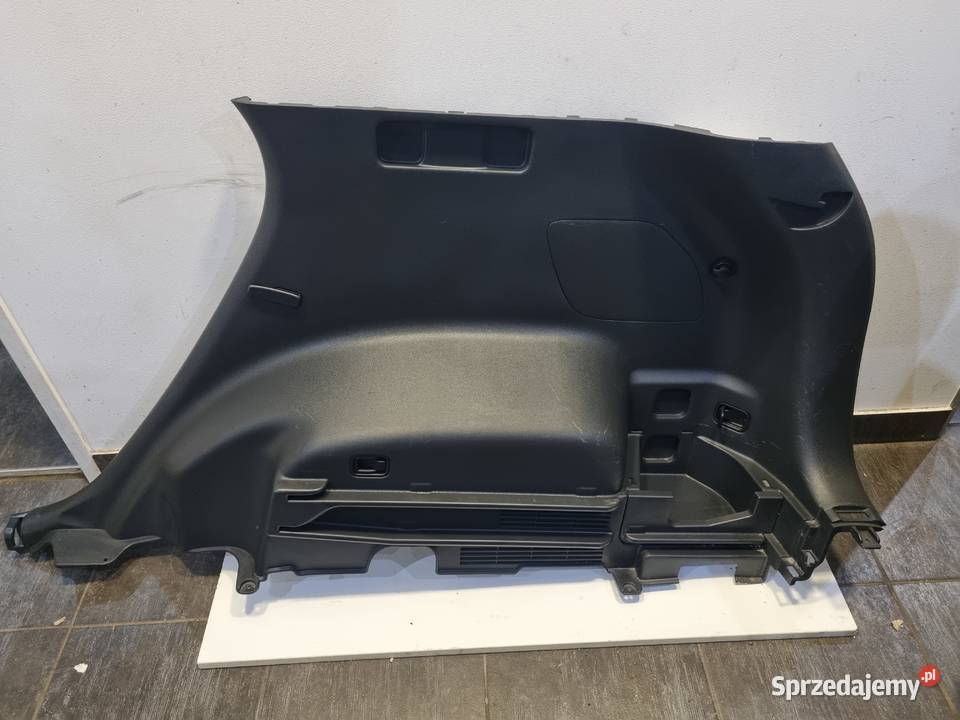 PRAWY BOCZEK BAGAZNIKA HYUNDAI TUCSON III osobowe Skierniewice