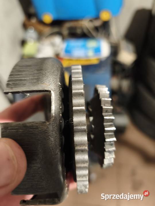 Kosz sprzęgłowy WSK Tłuszcz