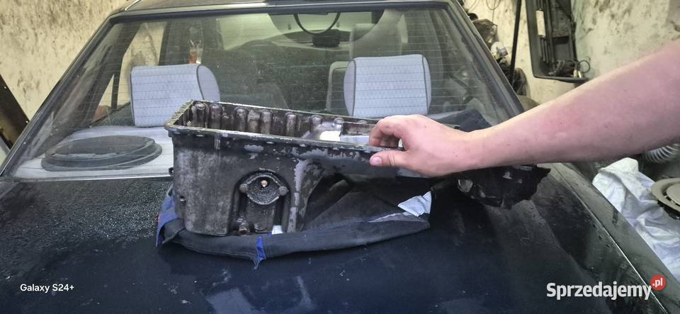 Mercedes E190 miska olejowa 23 bezyna osobowe śląskie Rybnik sprzedam