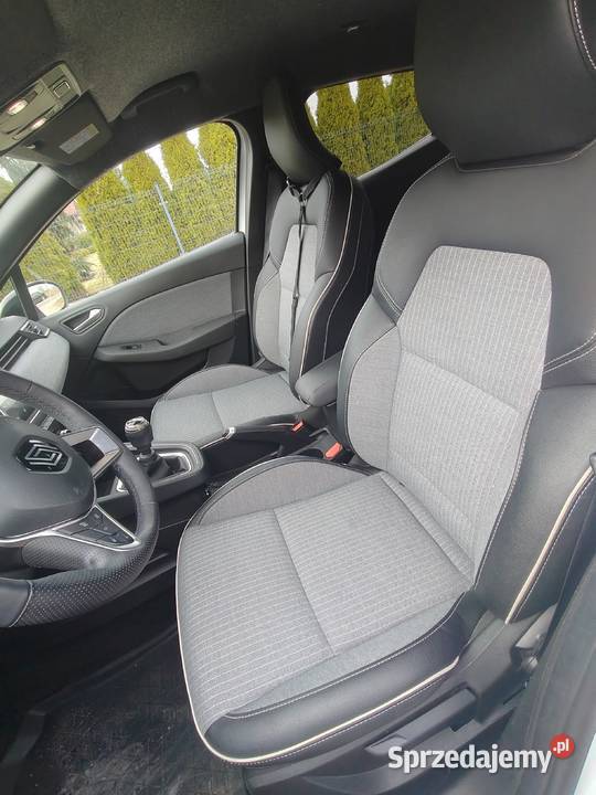 Renault Clio Techno pierwszy właścicielsalon 27000km Clio