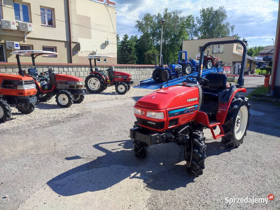 Traktorek Japoński YANMAR AF 220 o mocy 20 4X4 podkarpackie sprzedam