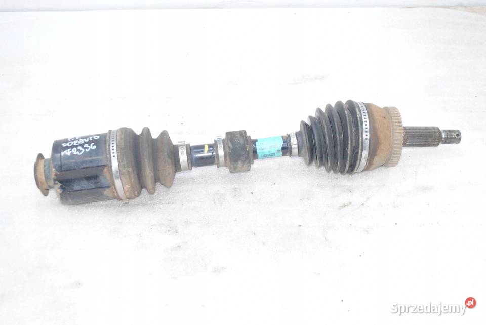 PÓŁOŚ PRAWY PRZÓD KIA SORENTO II 22 CRDI