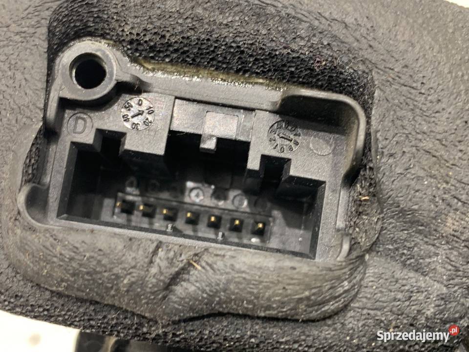 ZAMEK DRZWI LEWY PRZÓD SEAT TOLEDO IV Hatchback podkarpackie