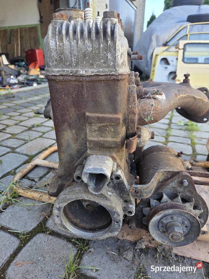 Syrena silnik 3 cylindrowy