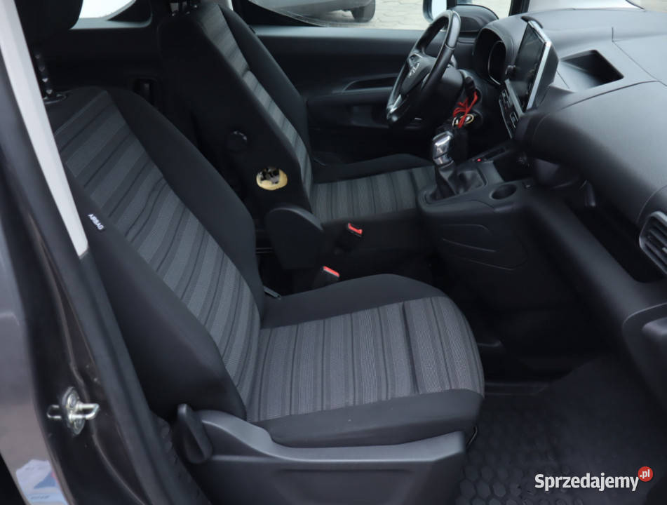 Opel Combo 15 CDTI Łódź