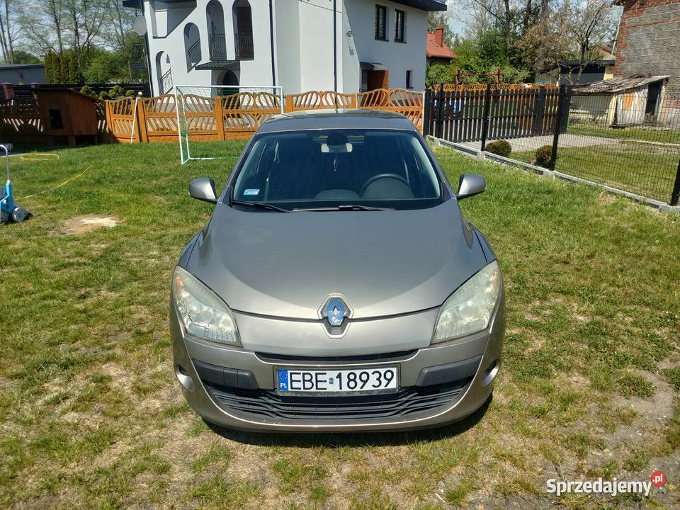 Renault Megane III 3 hatchback 15 dCi 2009