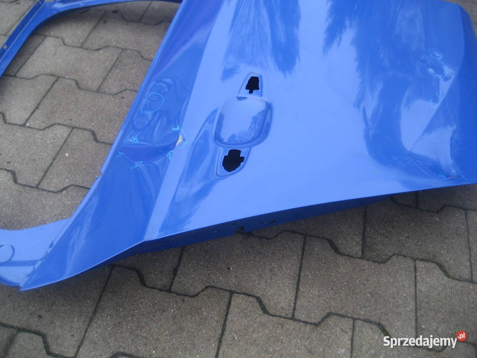 opel corsa f 1924r drzwi tył prawe uszkodzone