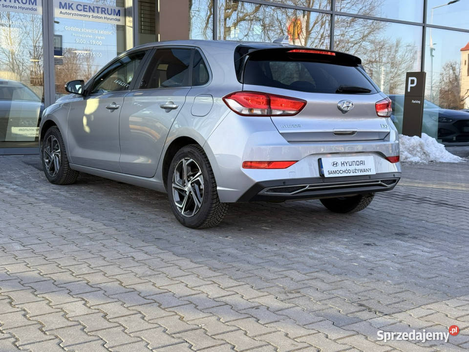 Hyundai i30 15DPI 110 Smart Pakiet Zimowy Salon nieuszkodzony Piotrków Trybunalski