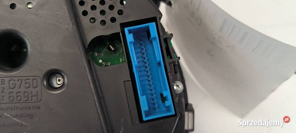 LICZNIK ZEGAR SKODA OCTAVIA I LIFT 1U0920801J osobowe kujawsko-pomorskie Lipno