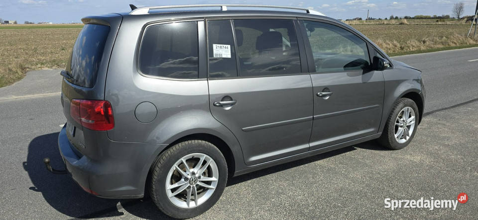 Volkswagen Touran 20 Tdi 7 osob panorama II 140KM wielkopolskie Pleszew