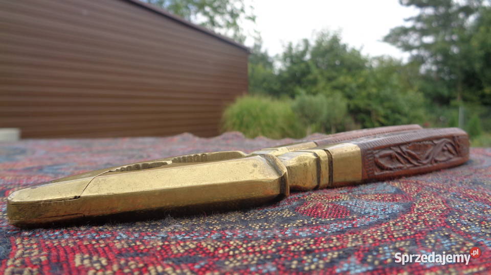 stary dziadek do orzechów drewno mosiądz kujawsko-pomorskie Strzelno