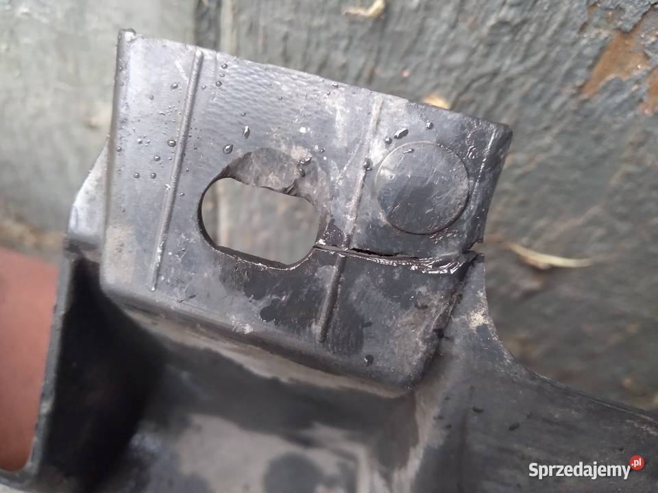Atrapa grill zderzaka Opel Vauxhall Zafira B 05 Rok produkcji 2005