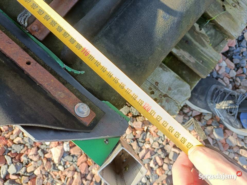 Opuszczany podajnik taśmowy do wozu paszowego śląskie Racibórz