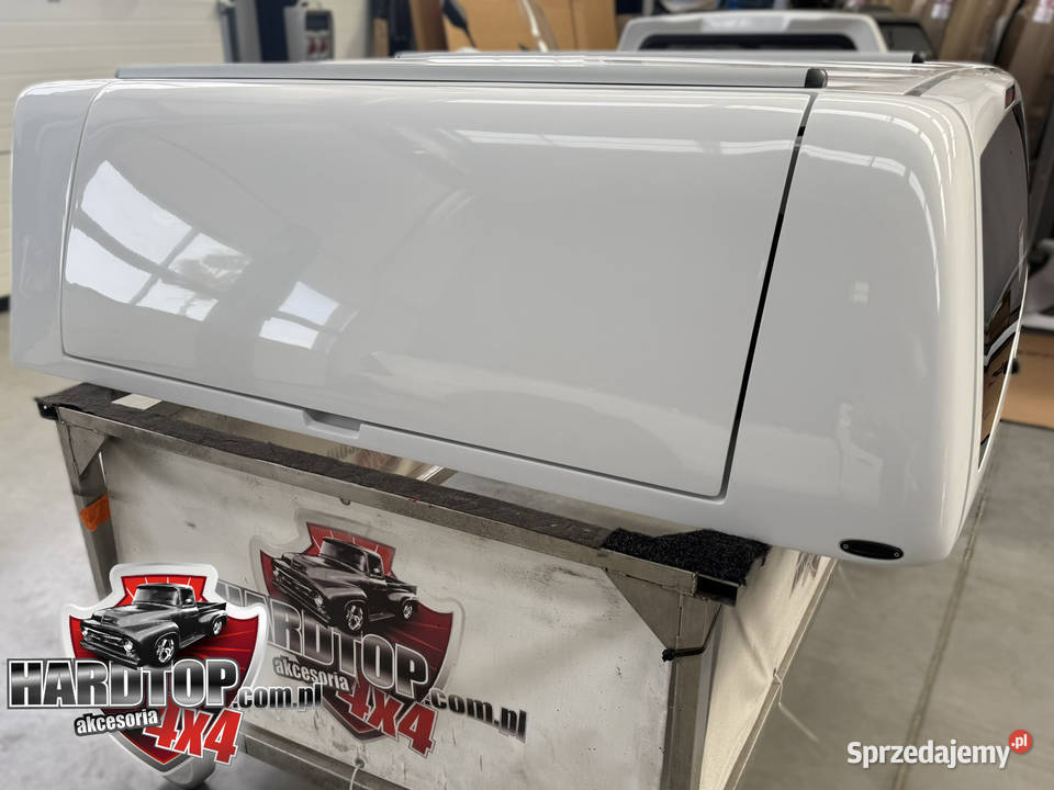 Zabudowa paki Hardtop PickUp Nissan Navara NP300 Pozostałe warmińsko-mazurskie Pasłęk