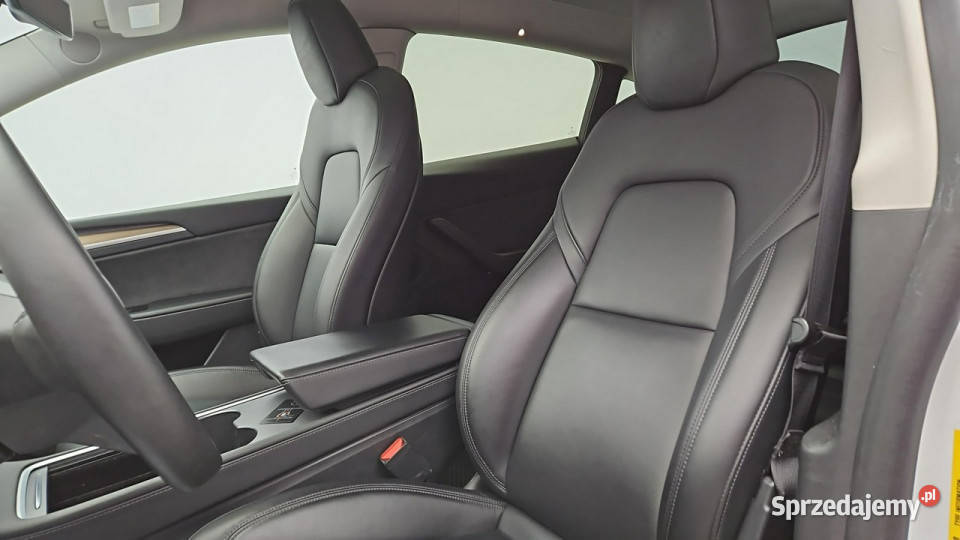 Tesla Y Long Range AWD Z Polskiego Salonu Warszawa sprzedam