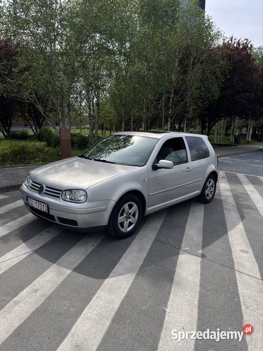 Golf 4 benzyna 16 SR Katowice