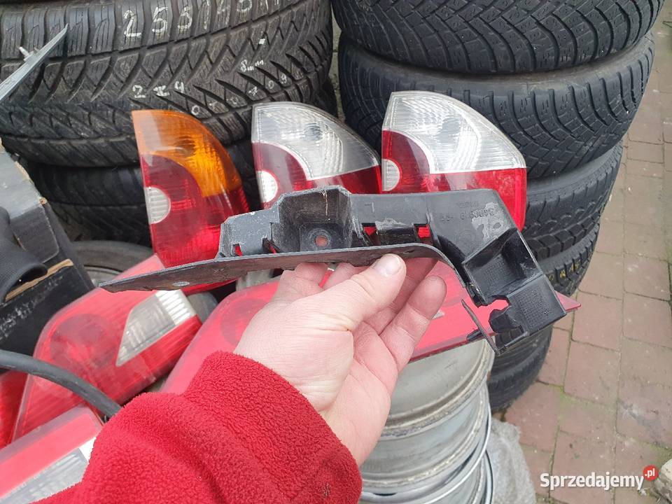 Bmw X3 E83 Lampa Prawa Tylna Wkład Przedlift Skawina
