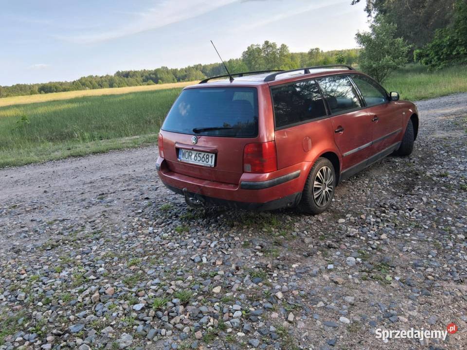 VW Passat B5 18 GAZ czerwony Passat Orzełek