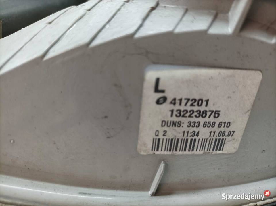 LAMPA TYŁ LEWA KOMBI LIFT FL 13223675 Opel Astra Rok produkcji 2007 świętokrzyskie