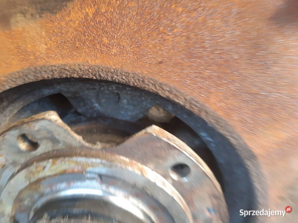 Nissan Patrol y 61 flansza czop i piasta Piasty i łożyska kół Stary Sącz