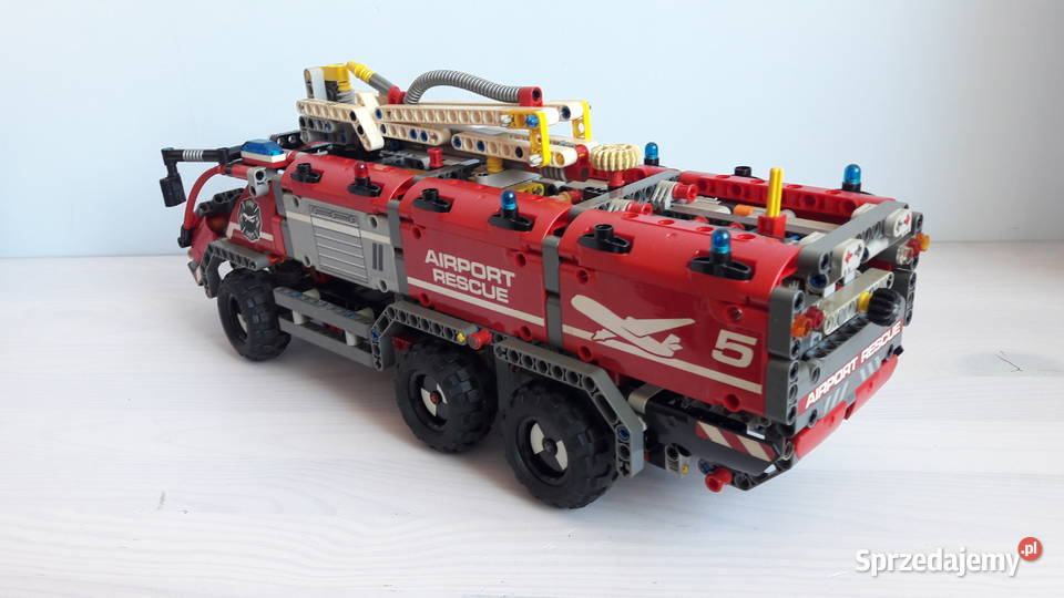 Lego Technic 42068 1016 Airport Rescue Vehicle opolskie