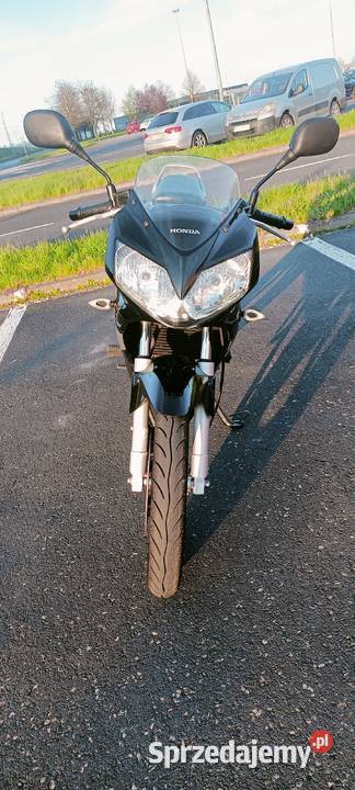 Honda CBR125R 2005 19400 2006 pierwsza Rok produkcji 2005 Częstochowa sprzedam