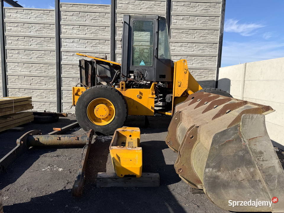 ładowarka czołowa JCB 411 fadroma JCB411 na Działoszyn sprzedam