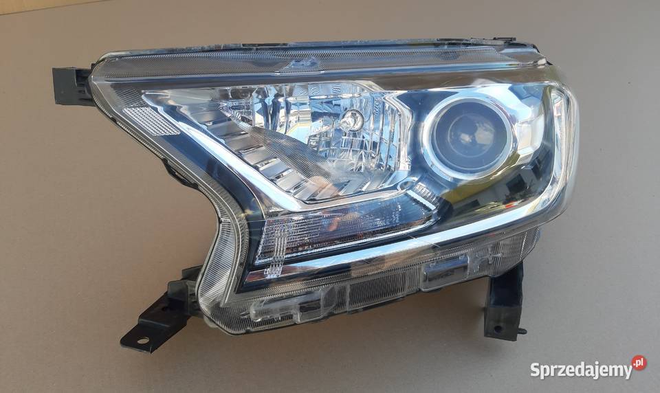 FORD RANGER IV 4 LIFT REFLEKTOR LEWY LAMPA LEWA osobowe Trzciel sprzedam