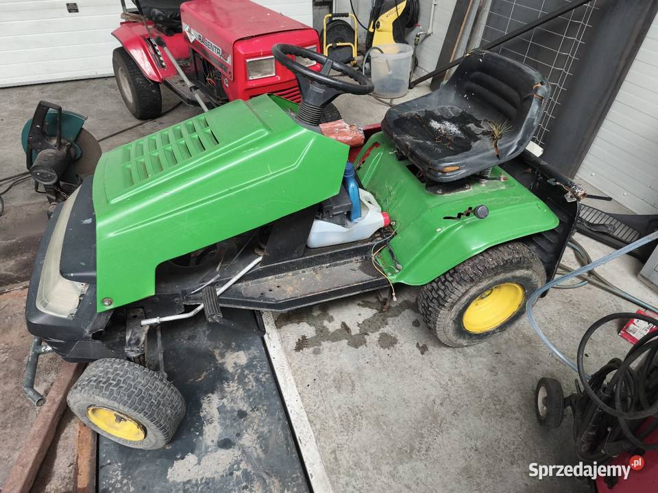 Traktorek MTD na cześć podkarpackie Dachnów