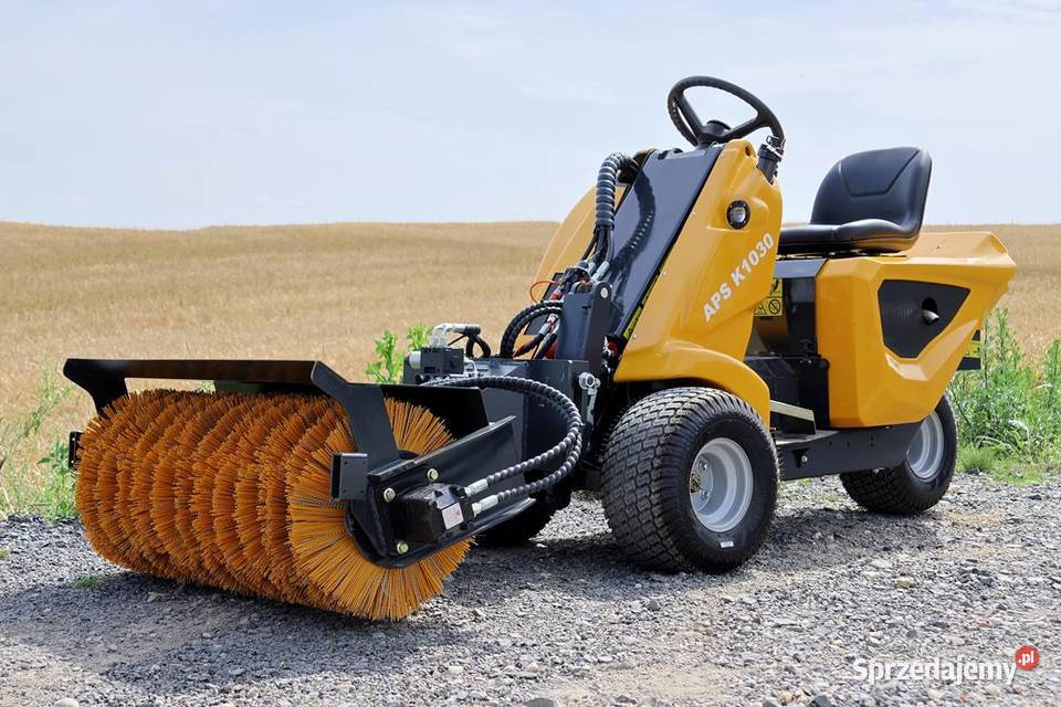 Miniładowarka APS K1030 zwrotna ładowarka na 3 Legnica