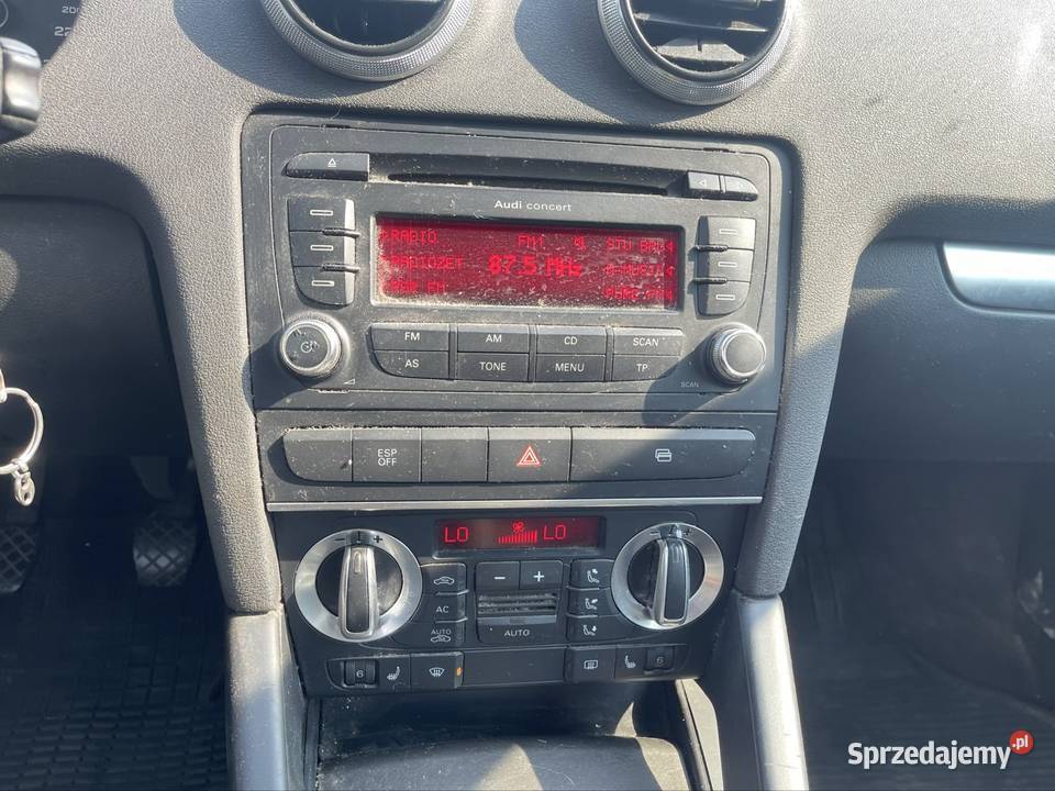 Audi a3 8p lift konsola 2 din radio panel osobowe Części samochodowe Chełm