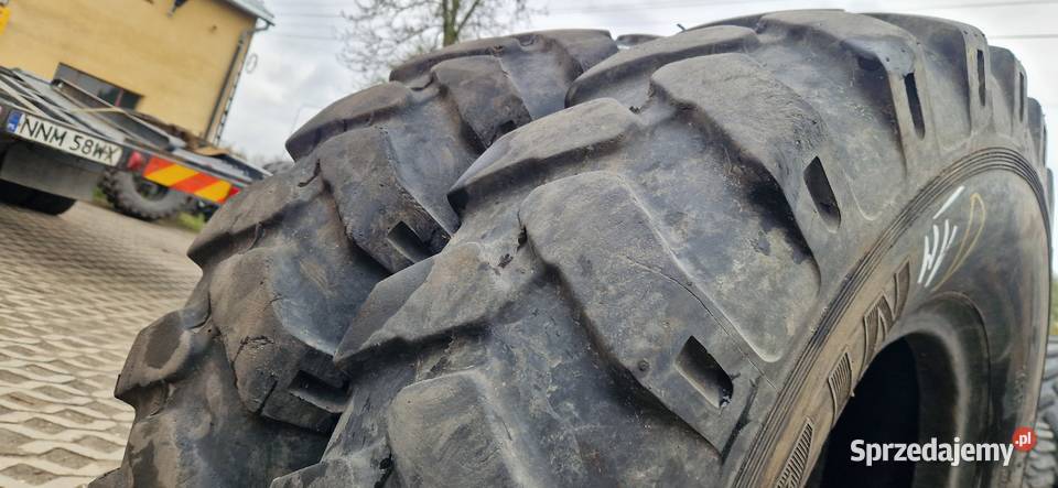 100020 1000r20 REZIN 80 bieżnik