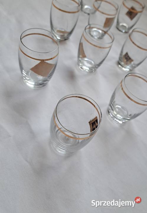 Kieliszki PRL małe 9 sztuk Brzesko