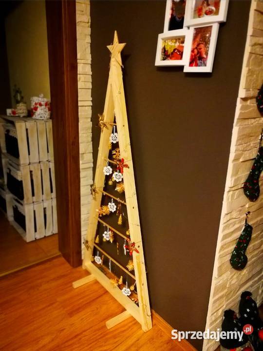 Świąteczna choinka drewniana choinka trókąt świętokrzyskie