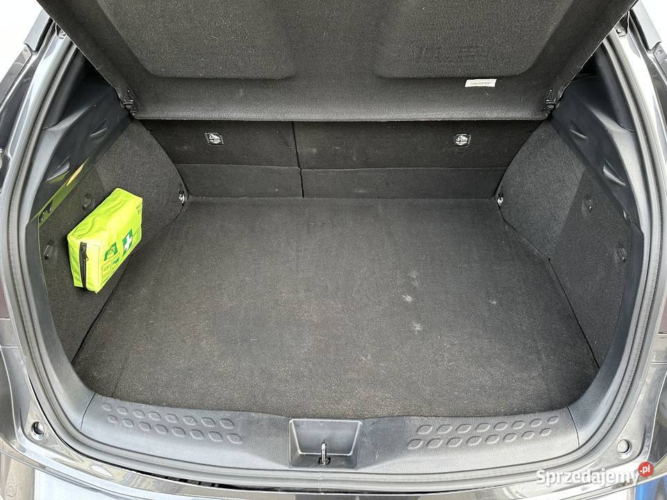 Toyota CHR Toyota CHR 20 Hybrid 184 Executive tempomat Wrocław sprzedam