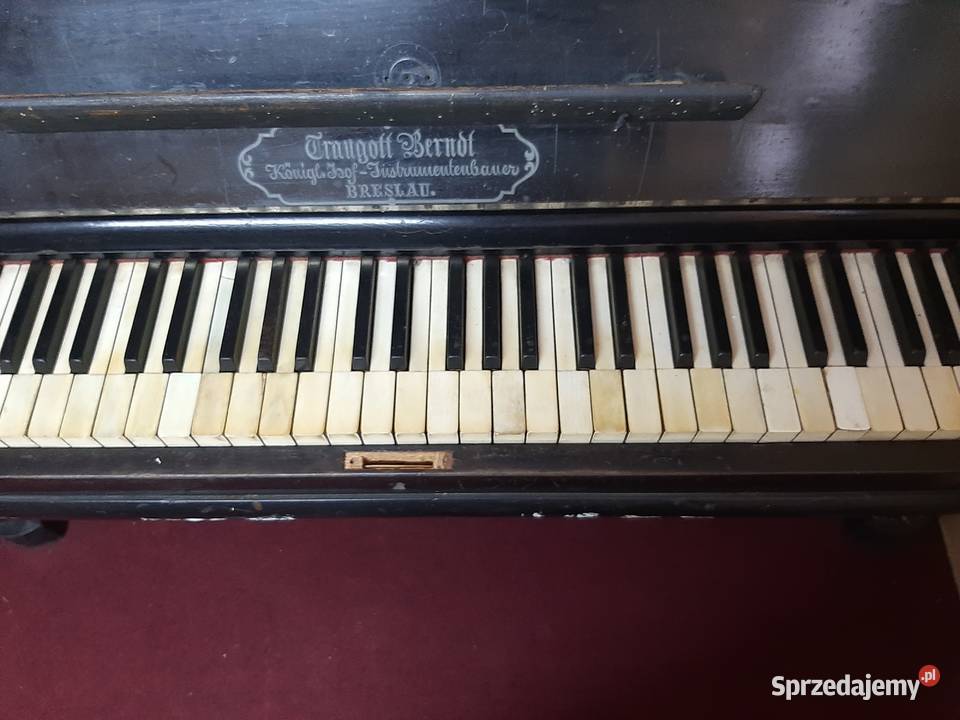 Pianino zabytkowe Wierzchosławice