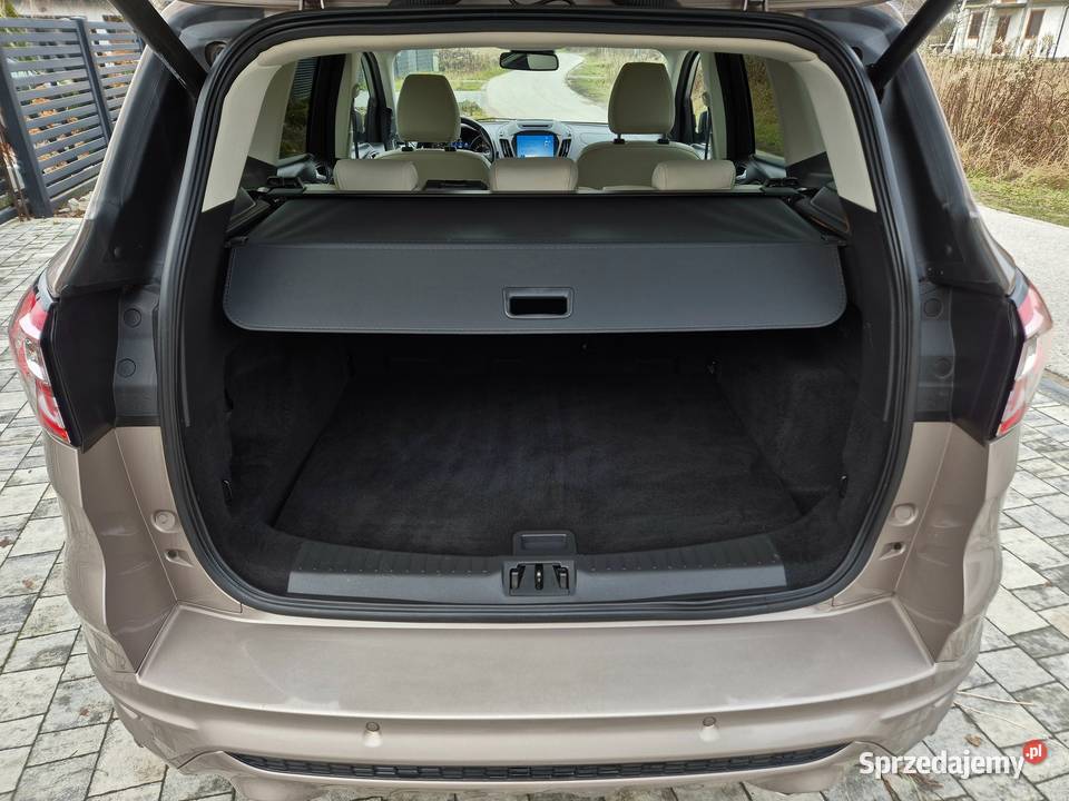 Ford Kuga 20 Tdci Vignale z Niemiec Kielce